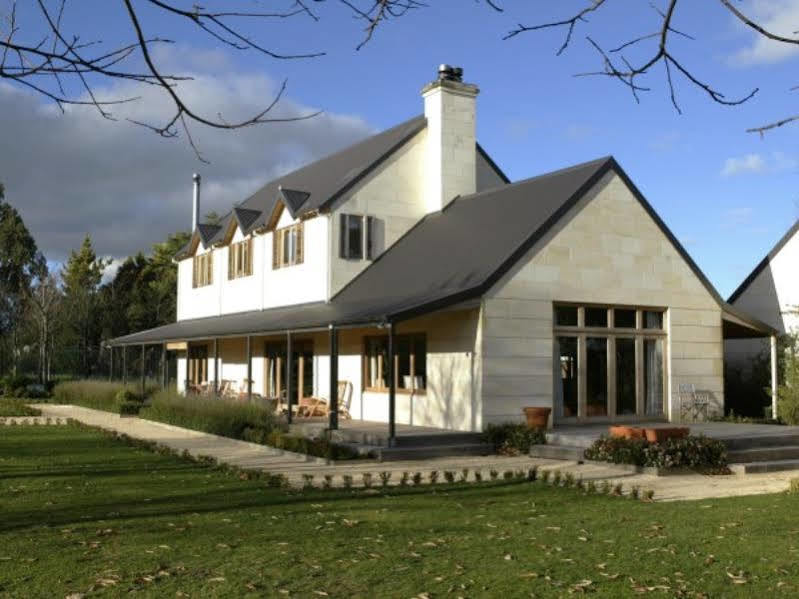 Whitestone Cottages Windwhistle エクステリア 写真